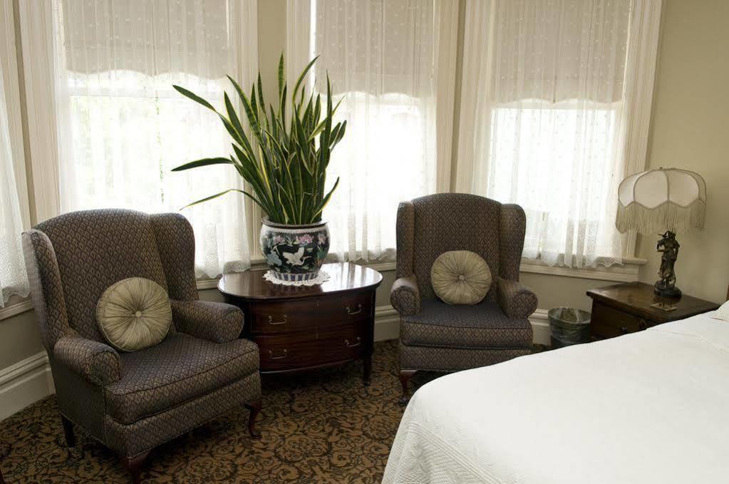 O Canada House Bed & Breakfast Vancouver Zewnętrze zdjęcie